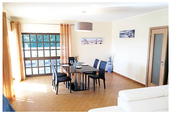 Vila Lurdes - Sala - Mesa de Jantar Vila Lurdes - Sala - Mesa de Jantar